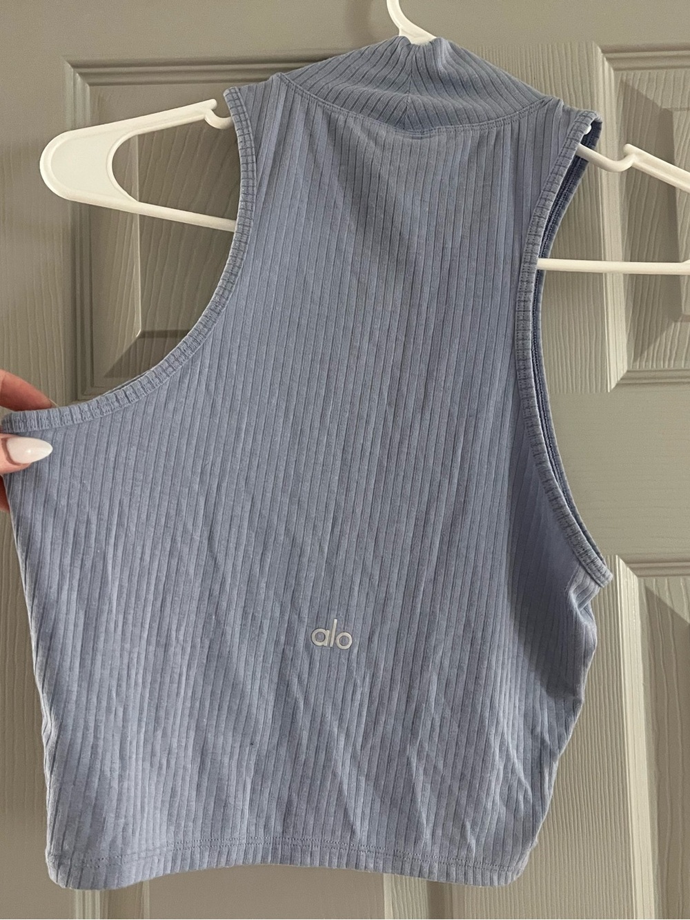 Alo Ribbed Lilac Crop Top - Picture 2 of 6
